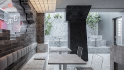 JM Cafe北京白塔寺店 / 青山周平 B.L.U.E.