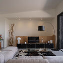 H House / Margot Aurensan Architecte - Interior Photography, Living Room, Sofa, Wood, Table, Lighting, Chair