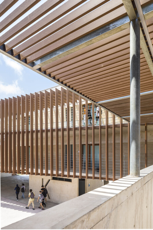 Lycée Kessel Djibouti / richard + schoeller - Interior Photography