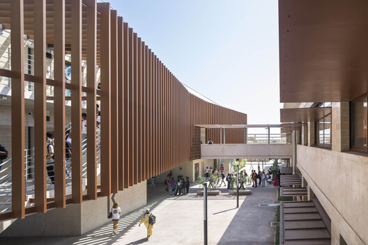 Lycée Kessel Djibouti / richard + schoeller - Exterior Photography, Concrete