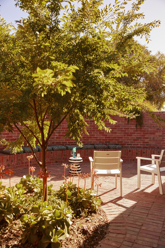 Casa Ararat / SJB - Fotografía exterior, Jardín