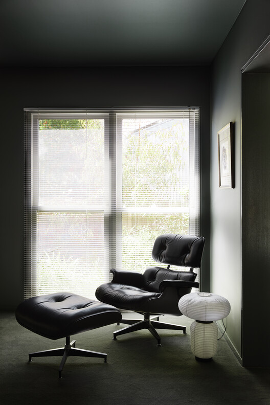 Casa Ararat / SJB - Fotografía interior, Sala de estar, Sillas