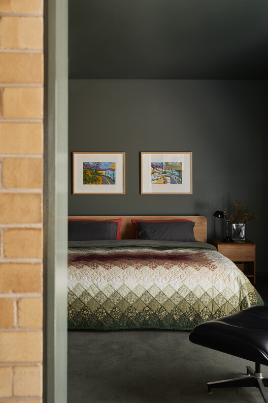Casa Ararat / SJB - Fotografía interior, Dormitorio, Iluminación, Camas