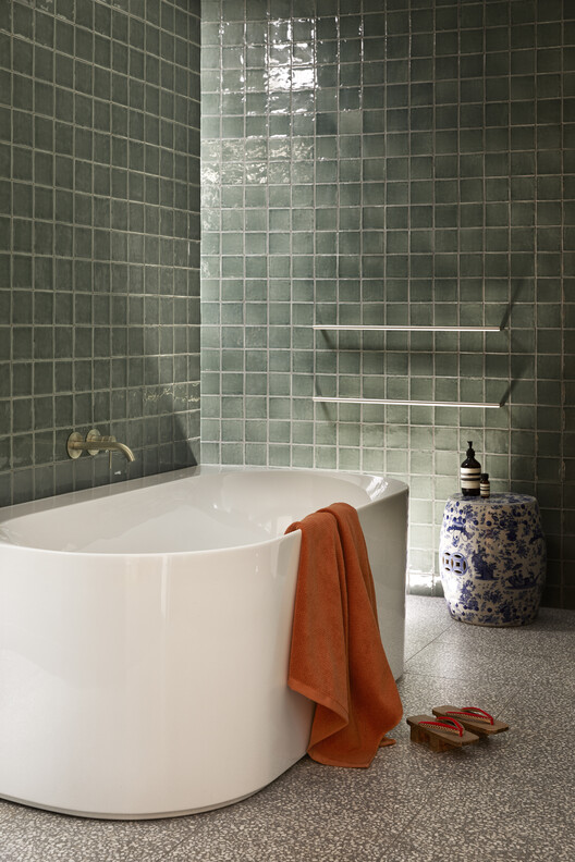 Casa Ararat / SJB - Fotografía interior, Baño, Tinas, Tarjas, Duchas