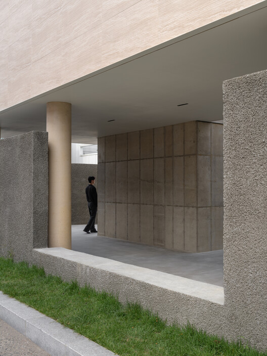 Oztile Showroom / Atelier MODS Oztile Showroom / Atelier MODS - Interior Photography, Concrete