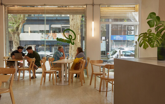 Café Paraíso / Mola Kunst - Fotografía interior, Comedor, Mesas, Sillas