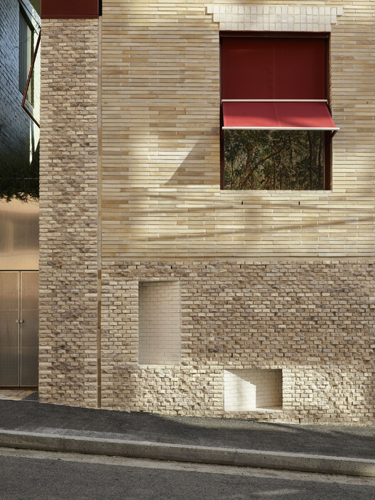 19 Waterloo Street House / SJB - Exterior Photography, Brick, Concrete