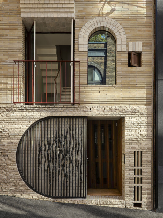 19 Waterloo Street House / SJB - Exterior Photography, Wood, Brick, Door