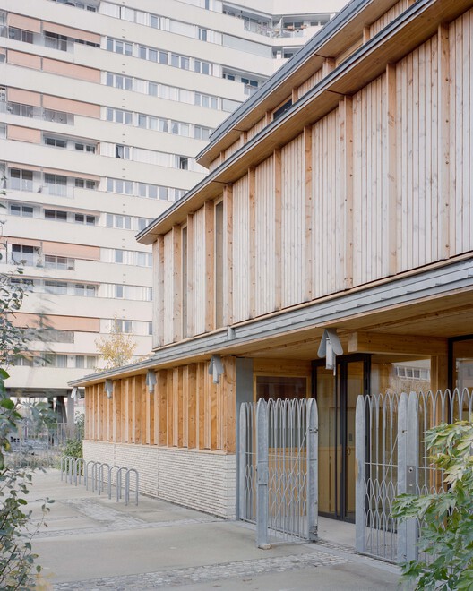 Early Childhood Center / Guillaume Ramillien Architecture Early Childhood Center / Guillaume Ramillien Architecture - Exterior Photography, Concrete