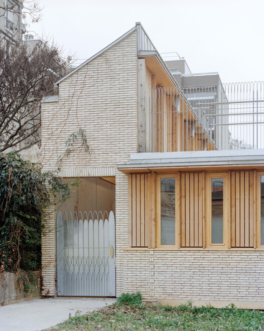 Early Childhood Center / Guillaume Ramillien Architecture Early Childhood Center / Guillaume Ramillien Architecture - Exterior Photography, Wood, Concrete