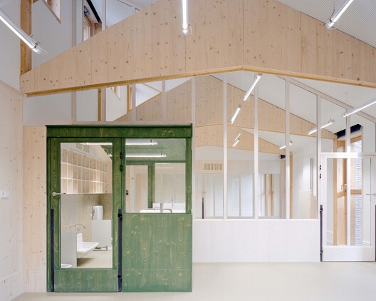 Early Childhood Center / Guillaume Ramillien Architecture Early Childhood Center / Guillaume Ramillien Architecture - Image 31 of 87