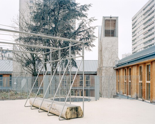 Early Childhood Center / Guillaume Ramillien Architecture Early Childhood Center / Guillaume Ramillien Architecture - Concrete