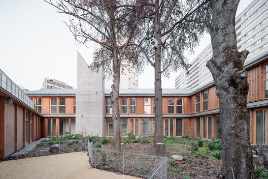 Early Childhood Center / Guillaume Ramillien Architecture Early Childhood Center / Guillaume Ramillien Architecture - Exterior Photography, Wood, Concrete