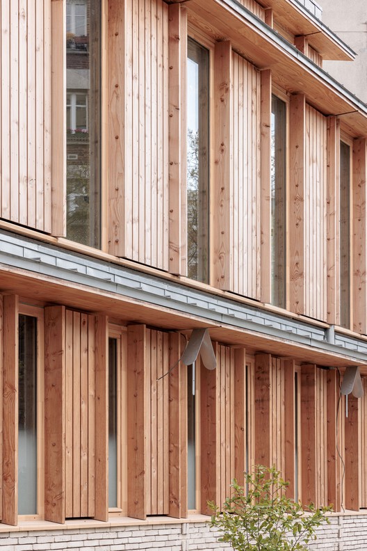 Early Childhood Center / Guillaume Ramillien Architecture Early Childhood Center / Guillaume Ramillien Architecture - Interior Photography, Wood, Balcony