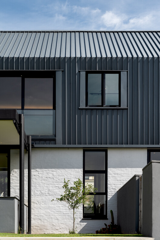 House Steynberg / Two Five Five Architects House Steynberg / Two Five Five Architects - Exterior Photography