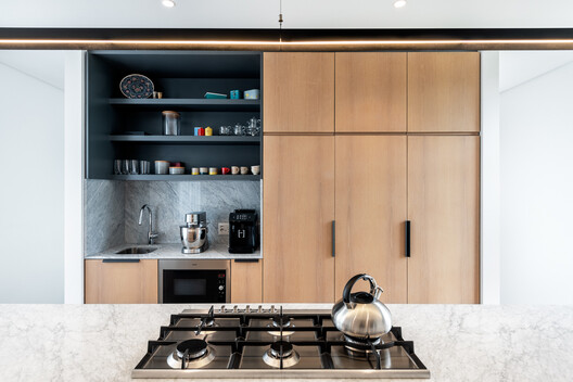 House Steynberg / Two Five Five Architects House Steynberg / Two Five Five Architects - Interior Photography, Kitchen, Countertop, Wood, Lighting