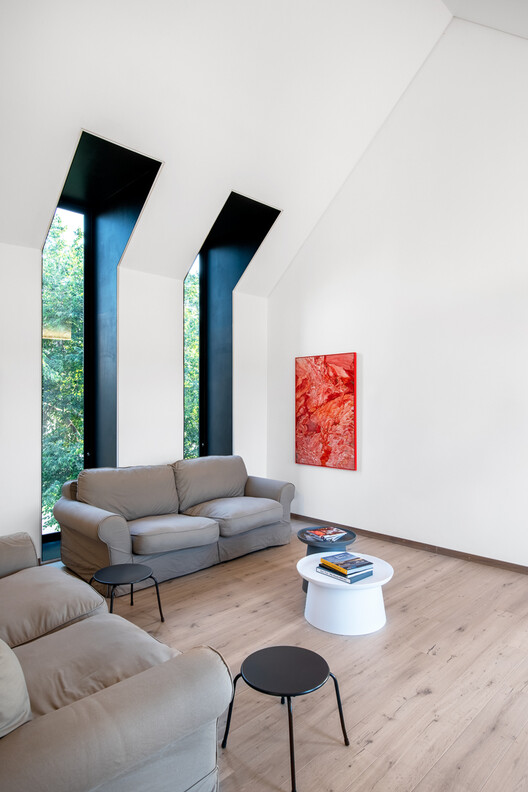 House Steynberg / Two Five Five Architects House Steynberg / Two Five Five Architects - Interior Photography, Living Room, Wood, Lighting, Table, Sofa, Chair