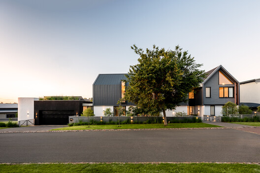 House Steynberg / Two Five Five Architects House Steynberg / Two Five Five Architects - Image 60 of 69