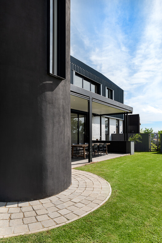 House Steynberg / Two Five Five Architects House Steynberg / Two Five Five Architects - Image 43 of 69