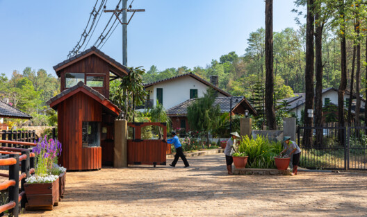 Oak Village - The 9th Avenue / 1+1>2 Architects - Exterior Photography, Wood