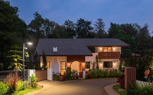 Oak Village - The 9th Avenue / 1+1>2 Architects - Exterior Photography, Garden