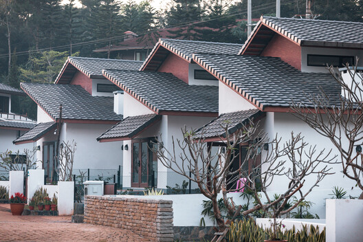 Oak Village - The 9th Avenue / 1+1>2 Architects - Exterior Photography, Balcony