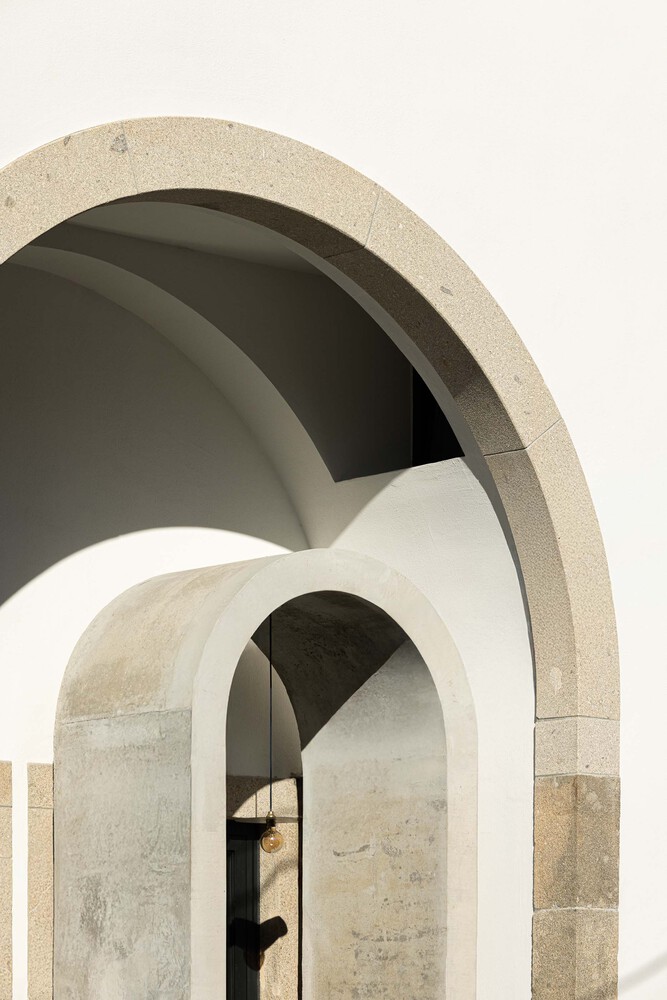 Casa Arco / Tiago Castro Sousa Lda - Imagem 2 de 44