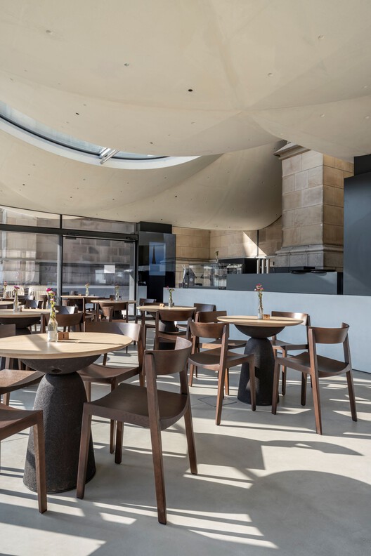 The Domcenter / peter haimerl . architektur + Studio Clemens Bauder - Interior Photography, Table, Chair, Glass