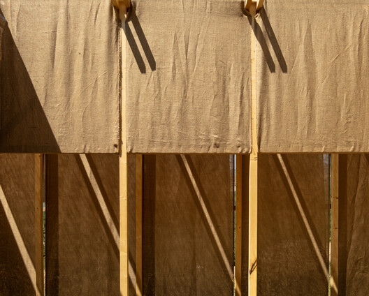 Chiostro Illuminato Installation / STUDIO TEPHRA Chiostro Illuminato Installation / STUDIO TEPHRA - Image 8 of 16