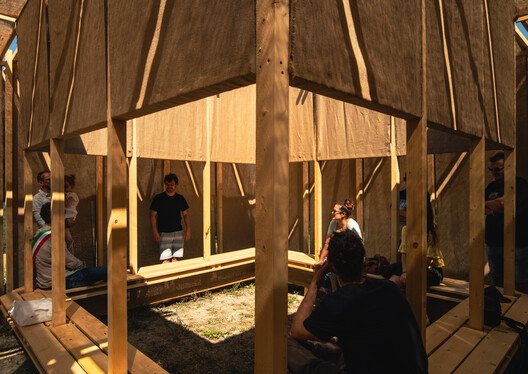 Chiostro Illuminato Installation / STUDIO TEPHRA Chiostro Illuminato Installation / STUDIO TEPHRA - Interior Photography, Wood, Beam