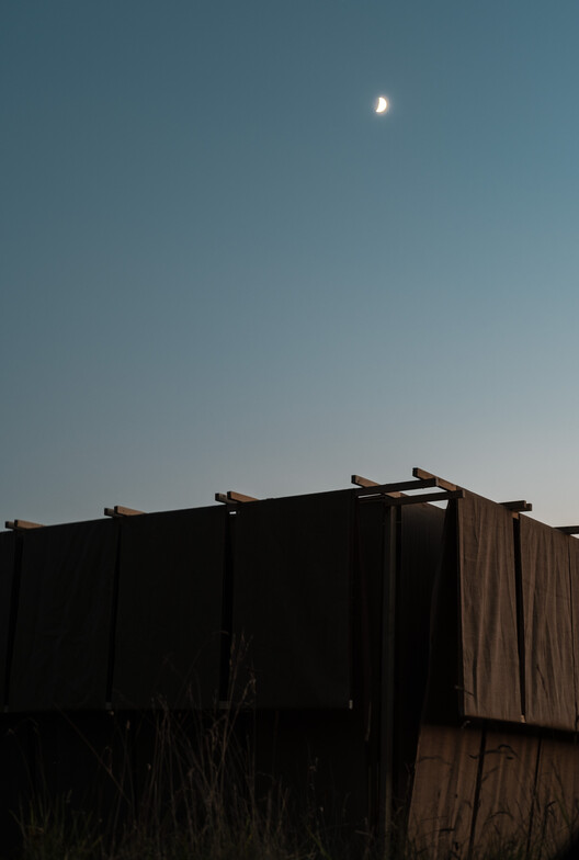 Chiostro Illuminato Installation / STUDIO TEPHRA Chiostro Illuminato Installation / STUDIO TEPHRA - Image 14 of 16