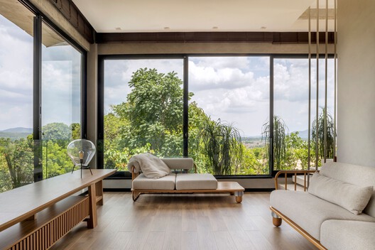 Casa Pirenópolis / Leo Romano - Fotografía interior, Sala de estar, Madera, Iluminación, Sillones, Sillas