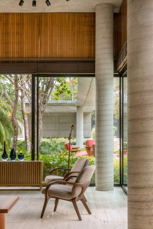 Casa Pirenópolis / Leo Romano - Fotografía interior, Madera