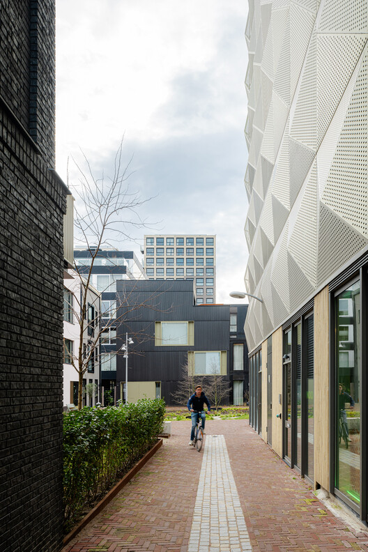 Cityplot Buiksloterham / Studioninedots + DELVA Landscape Architecture - Exterior Photography
