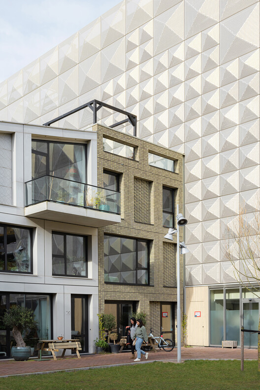 Cityplot Buiksloterham / Studioninedots + DELVA Landscape Architecture - Exterior Photography