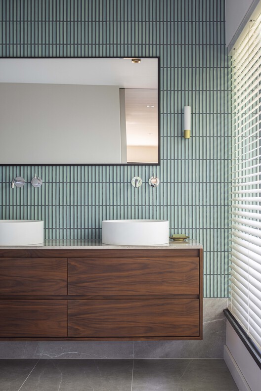 Renovation Park Villa Eindhoven / Wenink Holtkamp Architecten - Interior Photography, Bathroom, Sink, Countertop, Glass