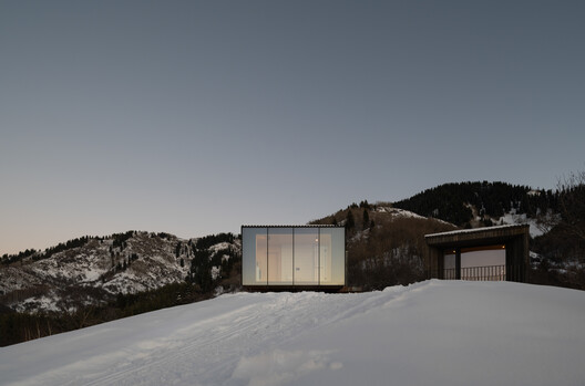 AUM Cabins / Arthur Kariev Architects - Exterior Photography