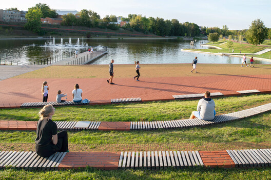 Senvagė Park / PUPA Life Over Space - Exterior Photography