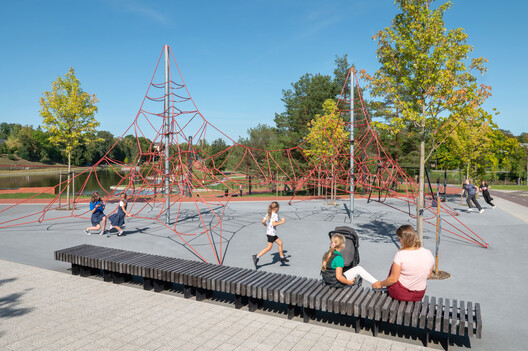 Senvagė Park / PUPA Life Over Space - Image 12 of 19