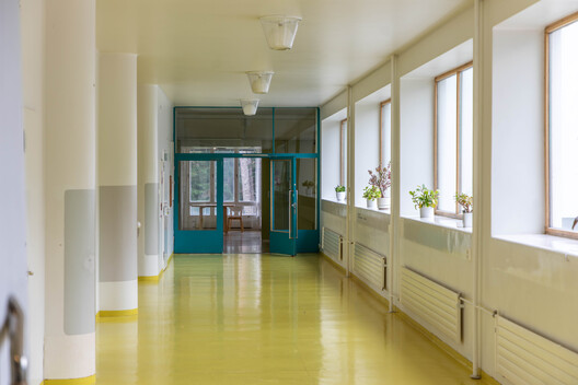 In Pursuit of Health: How Medical Concerns Shaped Modernist Architecture - Image 11 of 33