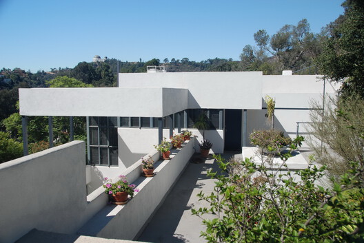 In Pursuit of Health: How Medical Concerns Shaped Modernist Architecture - Image 22 of 33