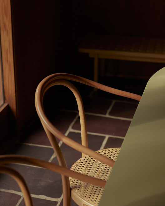 River Bend Repair / Vaughan Howard Architects with InPlace River Bend Repair / Vaughan Howard Architects with InPlace - Interior Photography, Chair