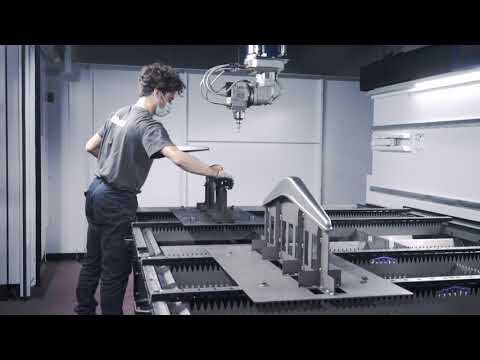 Inside the Innovative Italian Design Brand Transforming Metal into Modern Furniture - Image 4 of 9