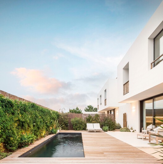 Tree House + Square House / Pereira Miguel Arquitectos + Nuno Martins Correia Tree House + Square House / Pereira Miguel Arquitectos + Nuno Martins Correia - Fotografia de Exterior, Jardim