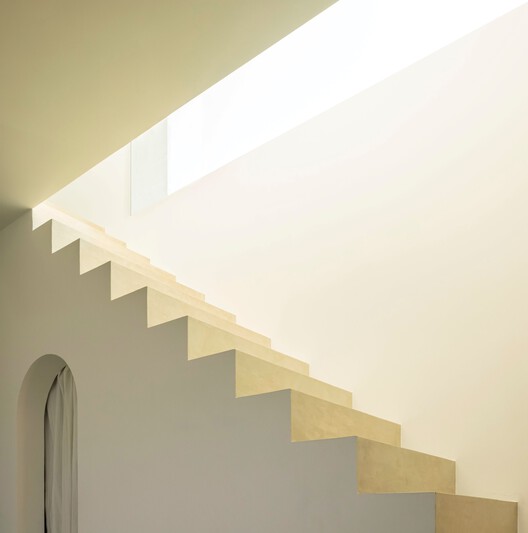 Tree House + Square House / Pereira Miguel Arquitectos + Nuno Martins Correia Tree House + Square House / Pereira Miguel Arquitectos + Nuno Martins Correia - Imagem 14 de 32