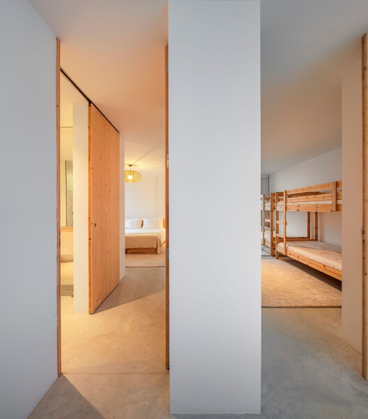 Tree House + Square House / Pereira Miguel Arquitectos + Nuno Martins Correia Tree House + Square House / Pereira Miguel Arquitectos + Nuno Martins Correia - Fotografia de Interiores