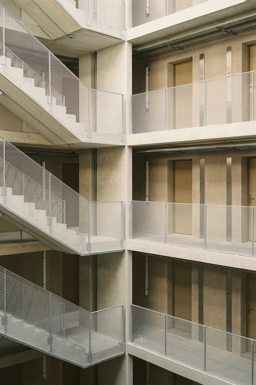 La Roca Student Housing / A6A - Image 25 of 30