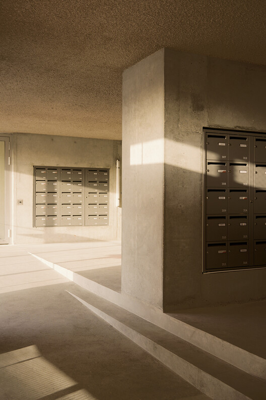 La Roca Student Housing / A6A - Image 7 of 30