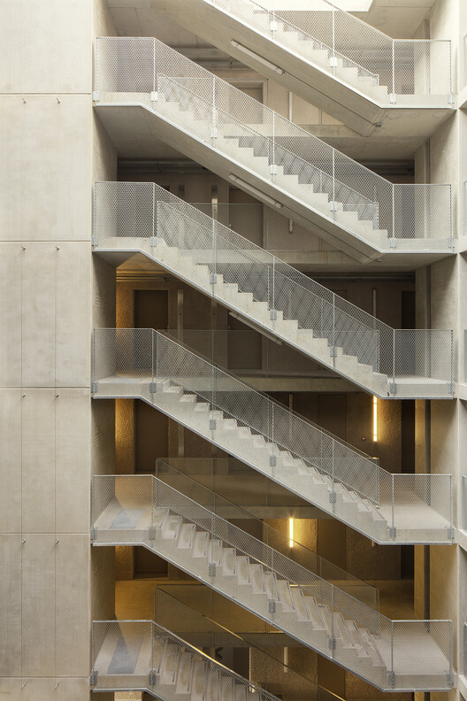 La Roca Student Housing / A6A - Image 22 of 30