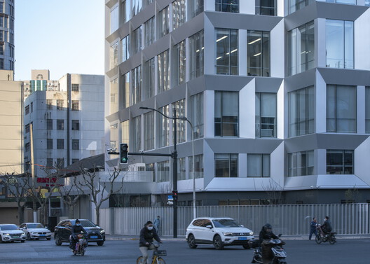 KYMS Technology Centre / Atelier Archmixing - Exterior Photography